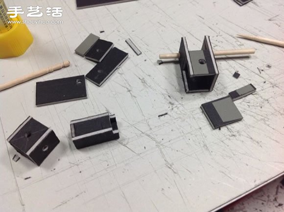 纸盒子手工制作可以变形的擎天柱模型玩具(图5)