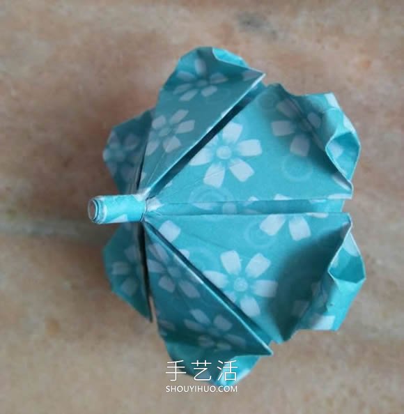 简单折纸漂亮雨伞的折法图解教程(图11)