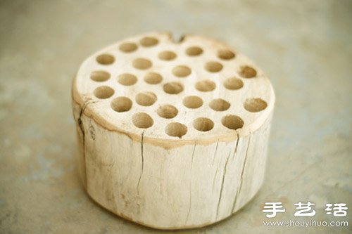 废弃木头变废为宝 手工制作田园风笔筒(图1)