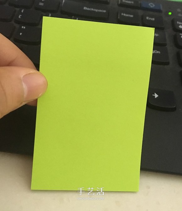 简单的方法折纸蝴蝶的图解教程(图1) 简单的方法折纸蝴蝶的图解教程(图1)