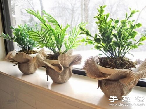 废品利用:12个废物利用小技巧DIY创意盆栽(图4) 废品利用:12个废物利用小技巧DIY创意盆栽(图4)