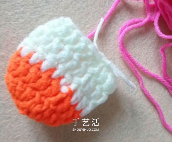 拼色婴儿袜子的编织教程 适合几个月大宝宝(图4)