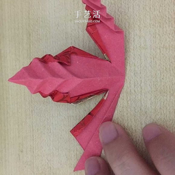 简易折纸枫叶的教程 红包纸折枫叶折法图解(图6) 简易折纸枫叶的教程 红包纸折枫叶折法图解(图6)