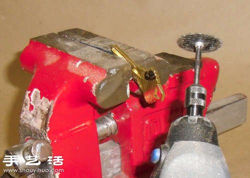 给钥匙DIY开瓶器功能(图3) 给钥匙DIY开瓶器功能(图3)