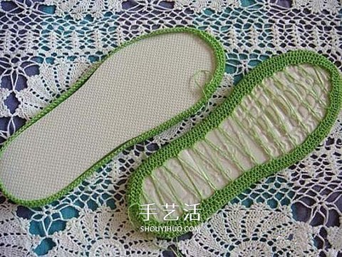色彩活泼拖鞋的织法 手工编织人字拖鞋图解(图4)