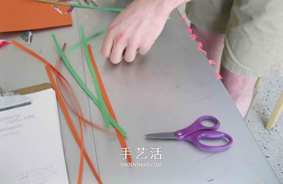 简单纸伞的制作方法图解 可以打开收起!(图10) 简单纸伞的制作方法图解 可以打开收起!(图10)