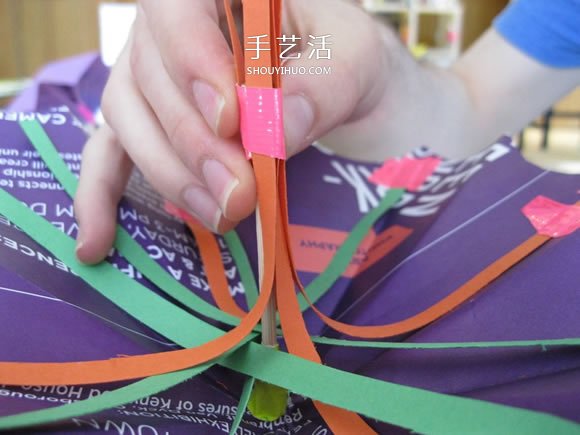 简单纸伞的制作方法图解 可以打开收起!(图13) 简单纸伞的制作方法图解 可以打开收起!(图13)
