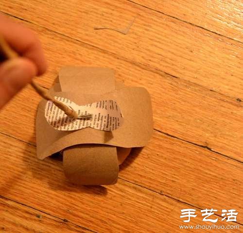卫生纸卷筒变废为宝DIY漂亮花朵(图14)