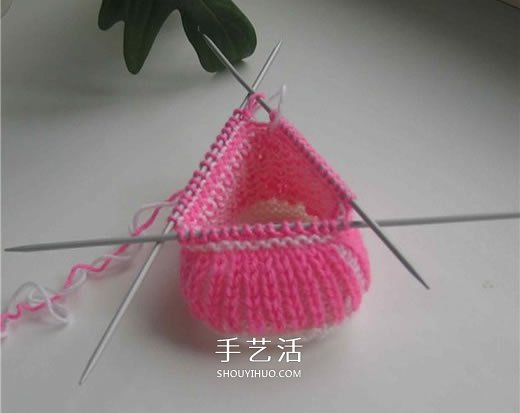 女宝宝保暖毛线鞋编织图解 带扣带和花朵装饰(图11) 女宝宝保暖毛线鞋编织图解 带扣带和花朵装饰(图11)