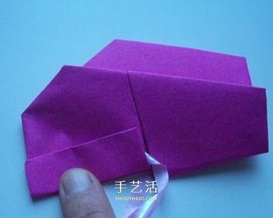 简单鞋子的折法图解 女式纸鞋子怎么折方法(图13) 简单鞋子的折法图解 女式纸鞋子怎么折方法(图13)