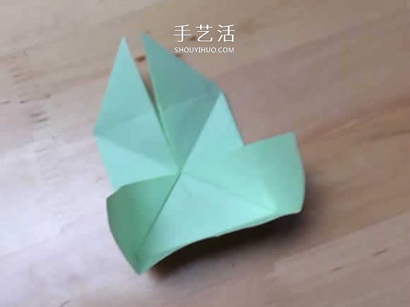 旋转纸陀螺怎么折图解 简单花型陀螺折纸教程(图8) 旋转纸陀螺怎么折图解 简单花型陀螺折纸教程(图8)