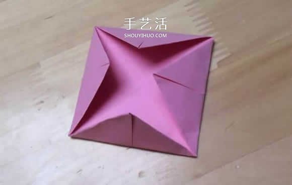 旋转纸陀螺怎么折图解 简单花型陀螺折纸教程(图22) 旋转纸陀螺怎么折图解 简单花型陀螺折纸教程(图22)