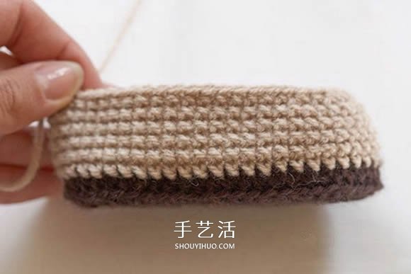 UGG风格宝宝鞋编织方法 钩针编织保暖婴儿鞋(图7) UGG风格宝宝鞋编织方法 钩针编织保暖婴儿鞋(图7)