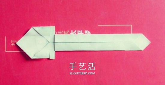 儿童折纸宝剑的图解 怎么折中国古代剑兵器(图4)