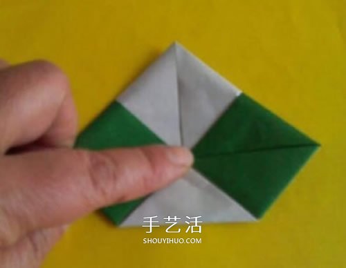 粽子的折法图解简单 纸粽子怎么折的教程(图7) 粽子的折法图解简单 纸粽子怎么折的教程(图7)