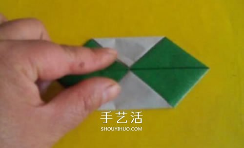 粽子的折法图解简单 纸粽子怎么折的教程(图8) 粽子的折法图解简单 纸粽子怎么折的教程(图8)