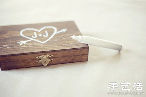 制造浪漫:手工DIY独一无二的婚戒盒子(图3) 制造浪漫:手工DIY独一无二的婚戒盒子(图3)