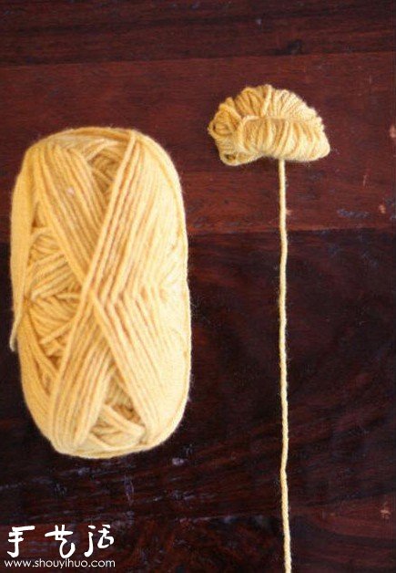 自制书签 DIY制作可爱的毛线球书签(图4) 自制书签 DIY制作可爱的毛线球书签(图4)