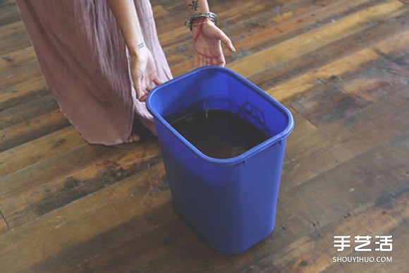 衣服靛蓝染色方法步骤 靛蓝染色衣物DIY图解(图4) 衣服靛蓝染色方法步骤 靛蓝染色衣物DIY图解(图4)