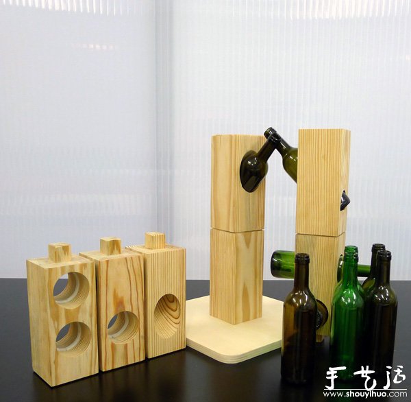 废旧酒瓶DIY的创意衣帽架 - 诺云双维造物网