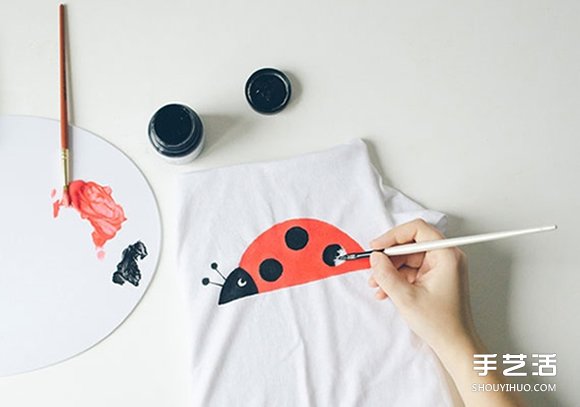 妈妈的手绘T恤DIY 送给可爱儿子的爱心礼物(图10) 妈妈的手绘T恤DIY 送给可爱儿子的爱心礼物(图10)