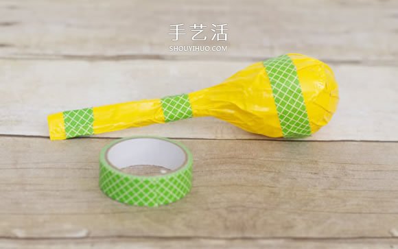 儿童废物利用DIY沙槌乐器玩具的制作方法(图4) 儿童废物利用DIY沙槌乐器玩具的制作方法(图4)