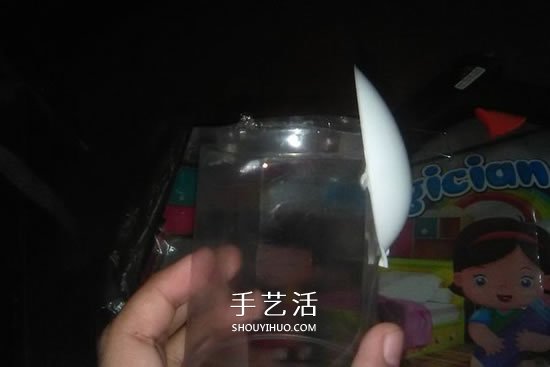 自制母亲节礼物莲花灯的方法 环保又美丽!(图3) 自制母亲节礼物莲花灯的方法 环保又美丽!(图3)