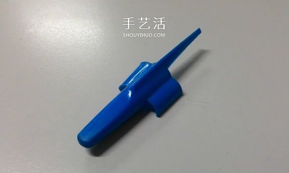 圆珠笔帽手工制作直升飞机模型的方法(图4)