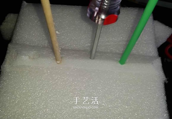用泡沫板做双体帆船的制作方法图解教程(图13) 用泡沫板做双体帆船的制作方法图解教程(图13)
