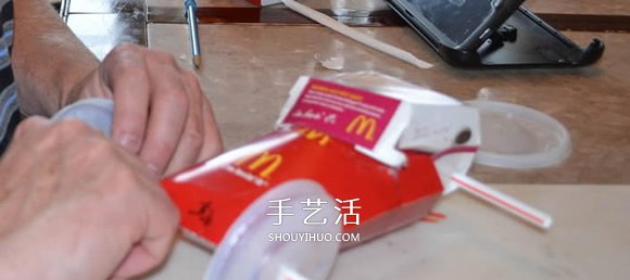麦当劳包装盒废物利用 手工制作酷炫赛车模型(图5) 麦当劳包装盒废物利用 手工制作酷炫赛车模型(图5)