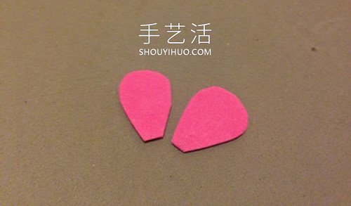 幼儿园松果手工制作 变身可爱小老鼠!(图1) 幼儿园松果手工制作 变身可爱小老鼠!(图1)