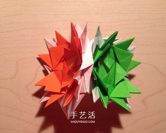 立体组合刺球的折法 带刺花球的折纸图解(图22) 立体组合刺球的折法 带刺花球的折纸图解(图22)
