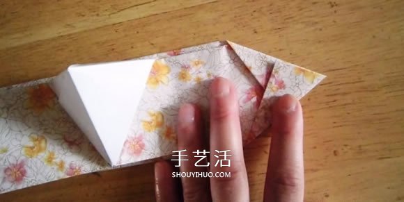 端午节手工制作 折纸粽子的折法详细步骤图(图33) 端午节手工制作 折纸粽子的折法详细步骤图(图33)