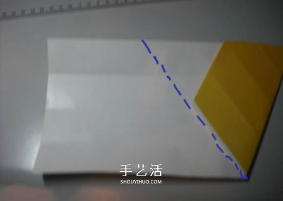 纸币勋章怎么折图解 手工折纸勋章的方法(图5) 纸币勋章怎么折图解 手工折纸勋章的方法(图5)