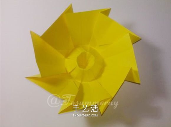 冬日里的暖阳!手工折纸立体太阳的折法图解(图12) 冬日里的暖阳!手工折纸立体太阳的折法图解(图12)