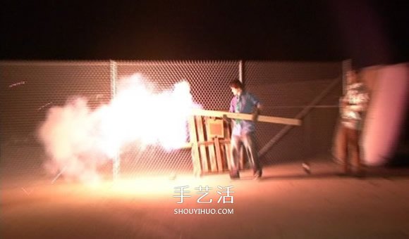 感觉无聊透顶？做个超巨大火柴刺激一下吧！ - 诺云双维造物网