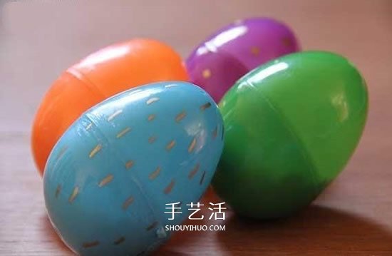 扭蛋废物利用制作不倒翁 自制简易不倒翁的方法(图1) 扭蛋废物利用制作不倒翁 自制简易不倒翁的方法(图1)