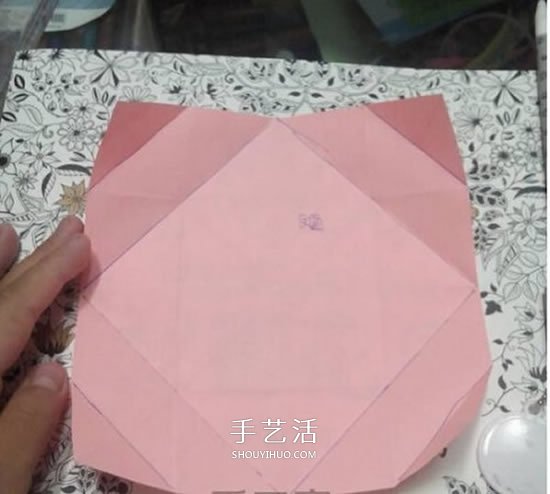 爱心相框怎么折图解 带心形四方相框的折法(图14) 爱心相框怎么折图解 带心形四方相框的折法(图14)