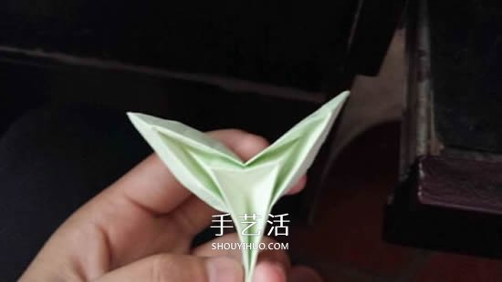立体树苗的折法图解 折纸树苗的方法步骤图(图16) 立体树苗的折法图解 折纸树苗的方法步骤图(图16)