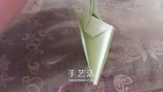 立体树苗的折法图解 折纸树苗的方法步骤图(图23) 立体树苗的折法图解 折纸树苗的方法步骤图(图23)