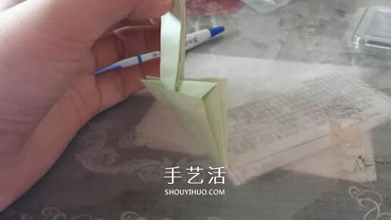 立体树苗的折法图解 折纸树苗的方法步骤图(图24) 立体树苗的折法图解 折纸树苗的方法步骤图(图24)