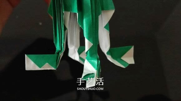 折纸热气球的方法过程 热气球的折法图解教程(图30) 折纸热气球的方法过程 热气球的折法图解教程(图30)