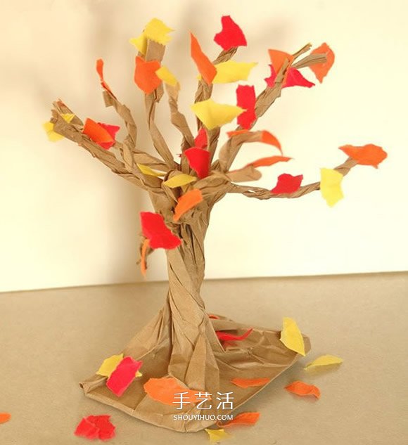 牛皮纸袋做立体大树 幼儿园大树的制作方法 - 诺云双维造物网