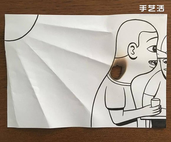 一支笔、一张纸,丹麦艺术家撕纸DIY出幽默!(图4) 一支笔、一张纸,丹麦艺术家撕纸DIY出幽默!(图4)