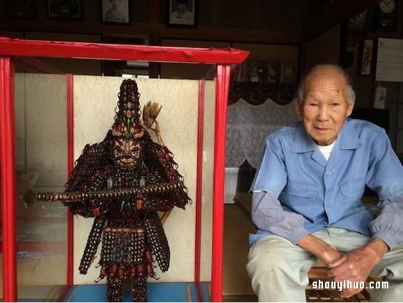 慎入！用昆虫尸体制作武士盔甲和千手观音 - 诺云双维造物网