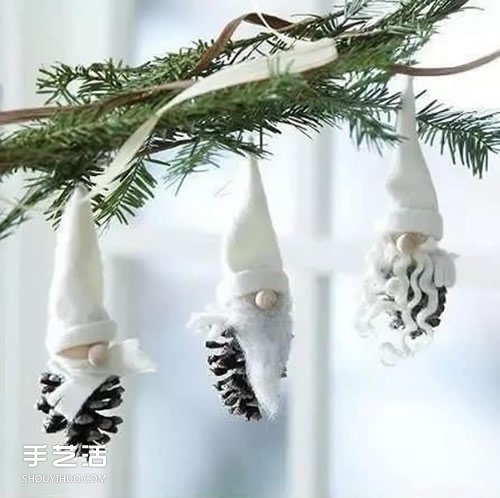 圣诞节主题小挂件DIY 坚果果壳制作圣诞挂饰(图2) 圣诞节主题小挂件DIY 坚果果壳制作圣诞挂饰(图2)