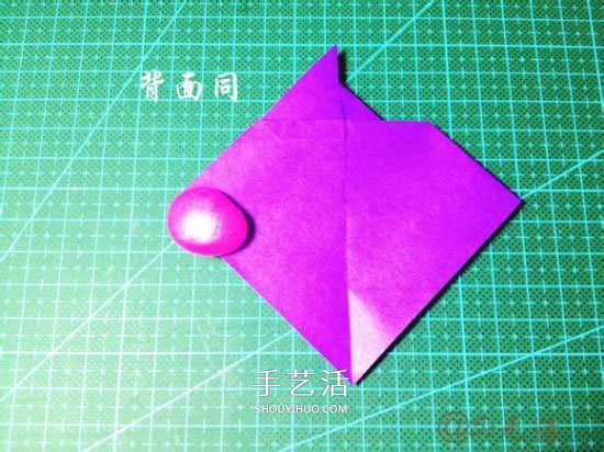 立体小汽车的折法图解 手工折纸汽车的折法(图8) 立体小汽车的折法图解 手工折纸汽车的折法(图8)