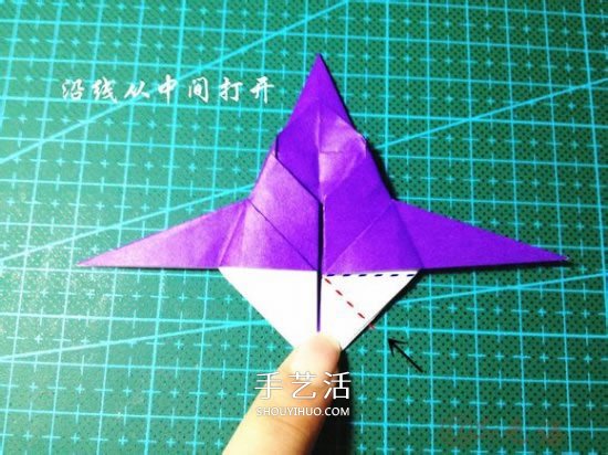 立体小汽车的折法图解 手工折纸汽车的折法(图16) 立体小汽车的折法图解 手工折纸汽车的折法(图16)