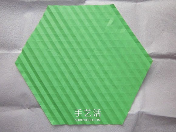 漂亮草帽子的折法图解 折纸花草帽的方法步骤(图12) 漂亮草帽子的折法图解 折纸花草帽的方法步骤(图12)