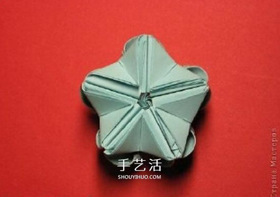 绿萝魔灵花球的折法图解 折纸绿萝魔灵花球教程(图29) 绿萝魔灵花球的折法图解 折纸绿萝魔灵花球教程(图29)